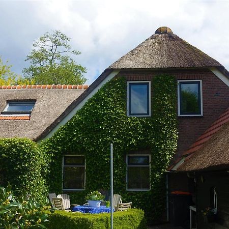 Bed and Breakfast De Aardigeyt Giethoorn Exteriér fotografie