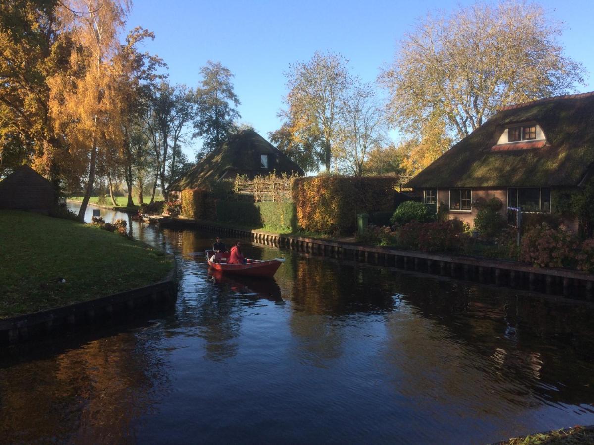 Bed and Breakfast De Aardigeyt Giethoorn Exteriér fotografie