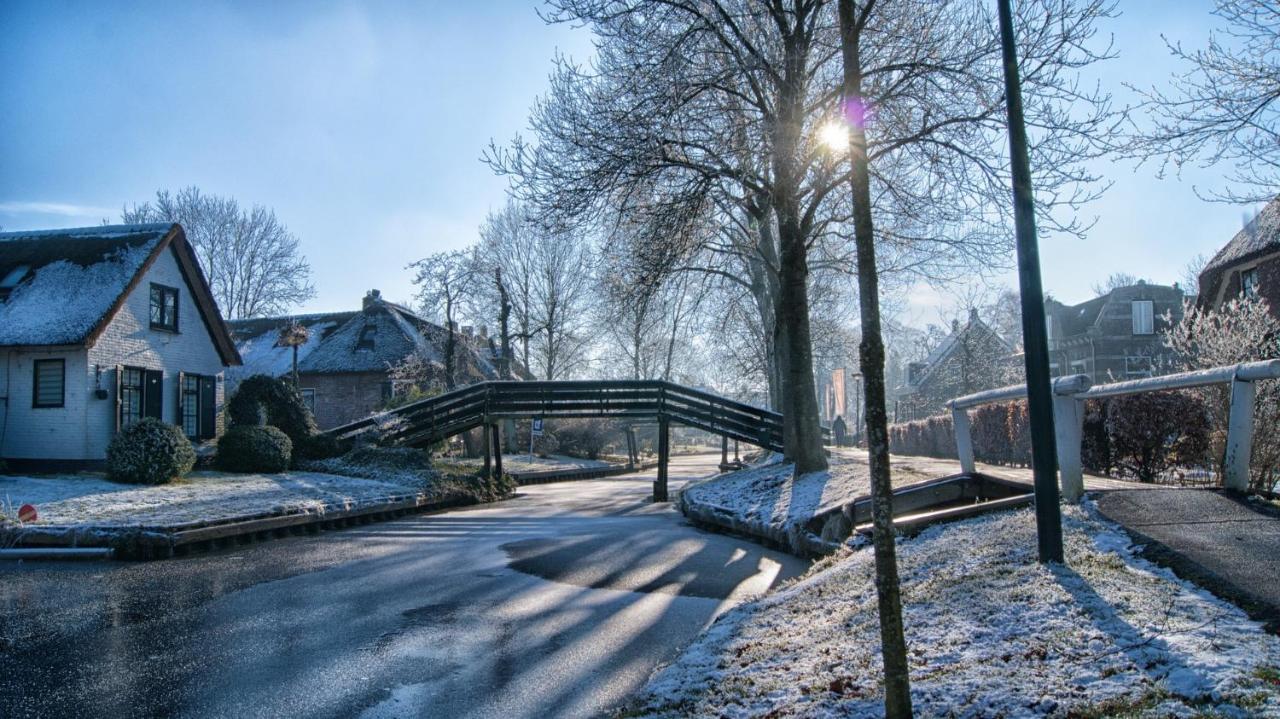 Bed and Breakfast De Aardigeyt Giethoorn Exteriér fotografie